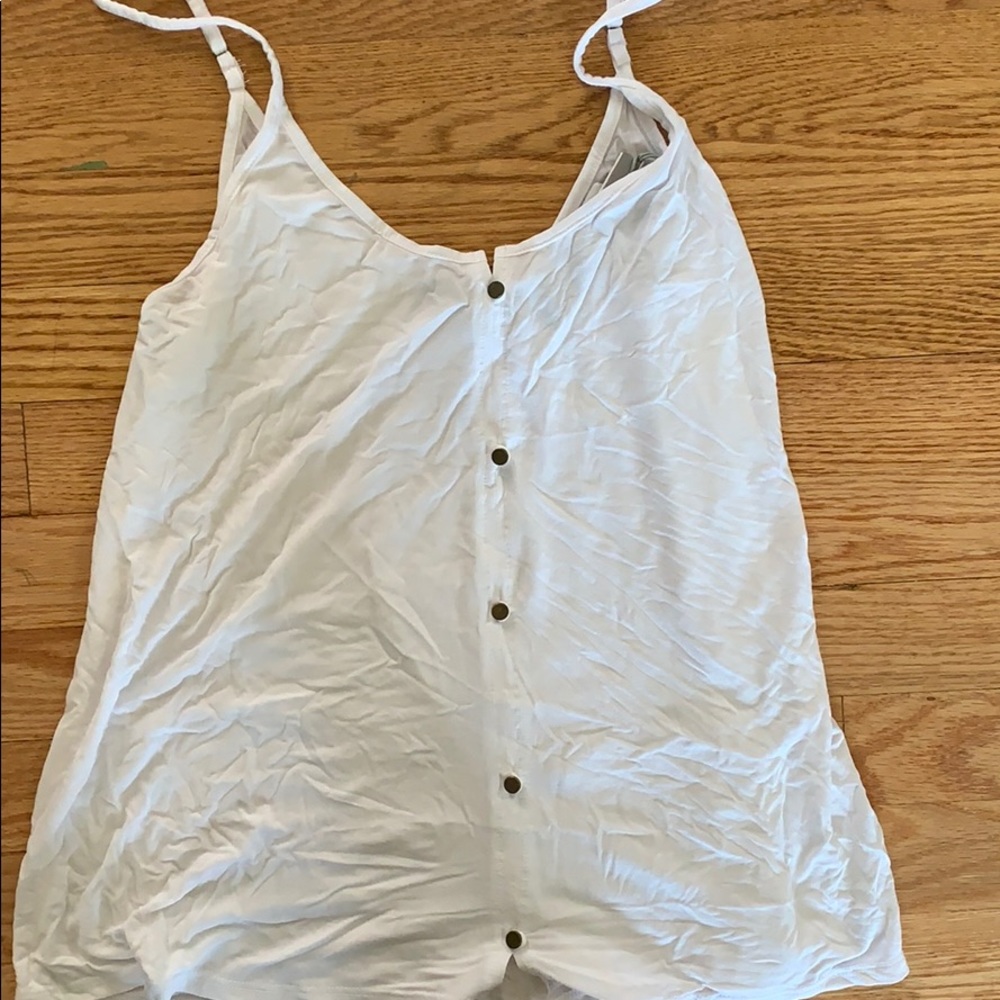 White tank